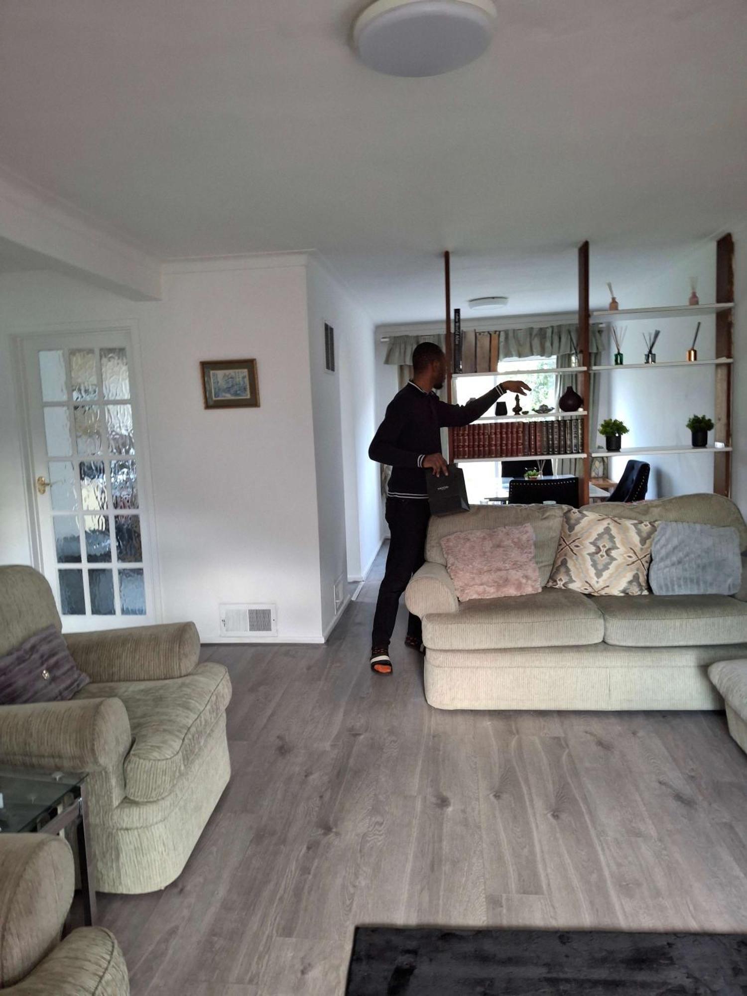 Nicely Decorated 3 Bedroom House Near Heathrow, London ステーンズ エクステリア 写真